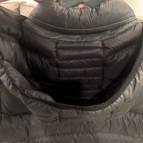 💚🖤 Moose Knuckles Govan puffer jacket- Small (4/6) - Picture 4 of 16